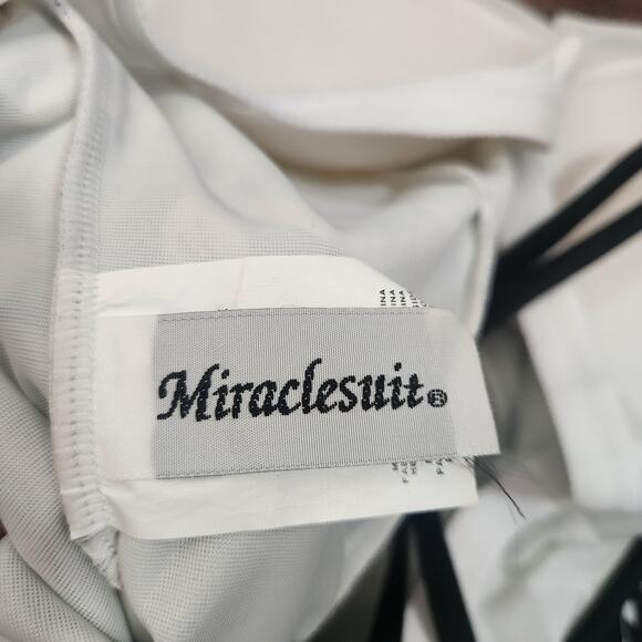 Miraclesuit Swim Tankini Top 12 Beach Vacation Resortwear Poolside Slimming - Picture 3 of 6